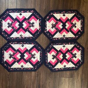Handmade Quilted Placemats Set of 4 Navy Pink Floral Log Cabin Patchwork 19x13.5